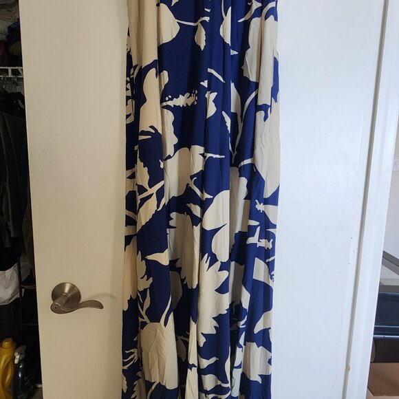 Anthropologie Plenty by Tracy Reese Draped Jumpsuit. Size: Small - Picture 3 of 10